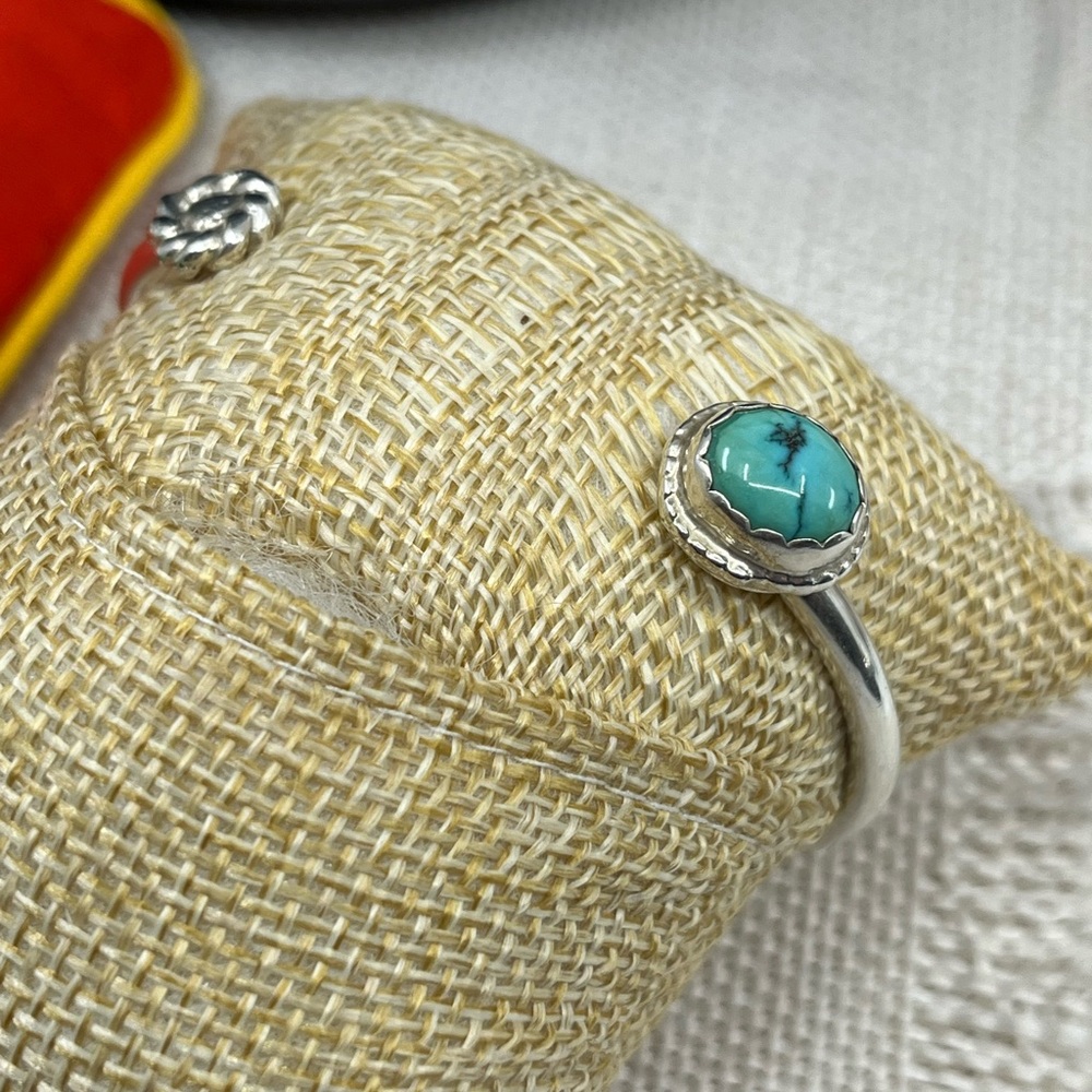 Vintage 1980s-90s Handmade Sterling Silver & Genuine Turquoise Cuff Bracelet 5" - Picture 13 of 17